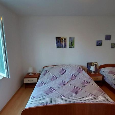 Apartmani Ban Omišalj المظهر الخارجي الصورة