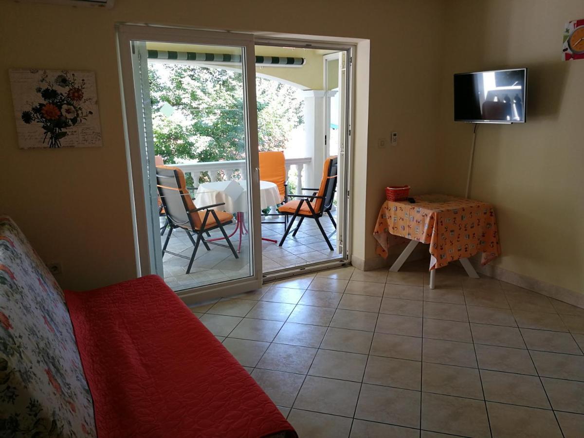 Apartmani Ban Omišalj المظهر الخارجي الصورة